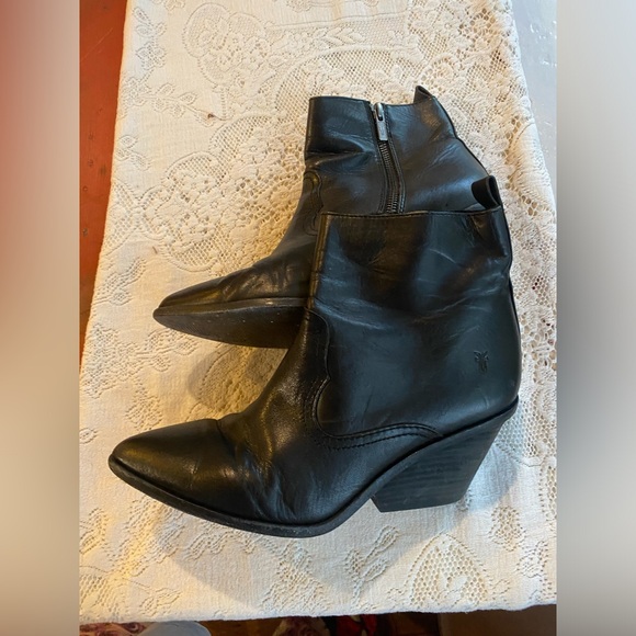 Frye Amado wedge bootie black leather size 8 - Picture 5 of 15